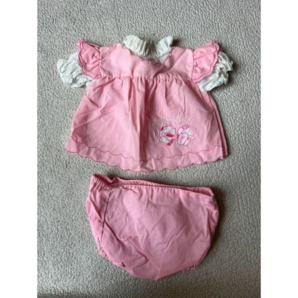 Vintage Mayfair 2 Piece Set Pink Baby Cakes Top & Diaper Bottom 3-6 Months